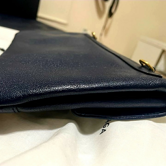 Classic edge envelope strap clutch leather bag! - Picture 10 of 13